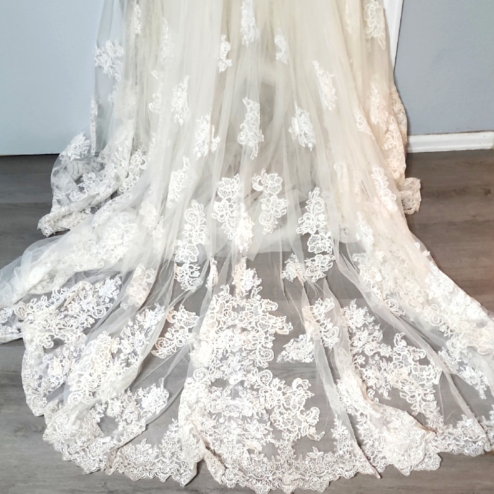 Lace Floral Bridal Gown
